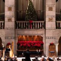 zoomed out photo of the fountain street church stage